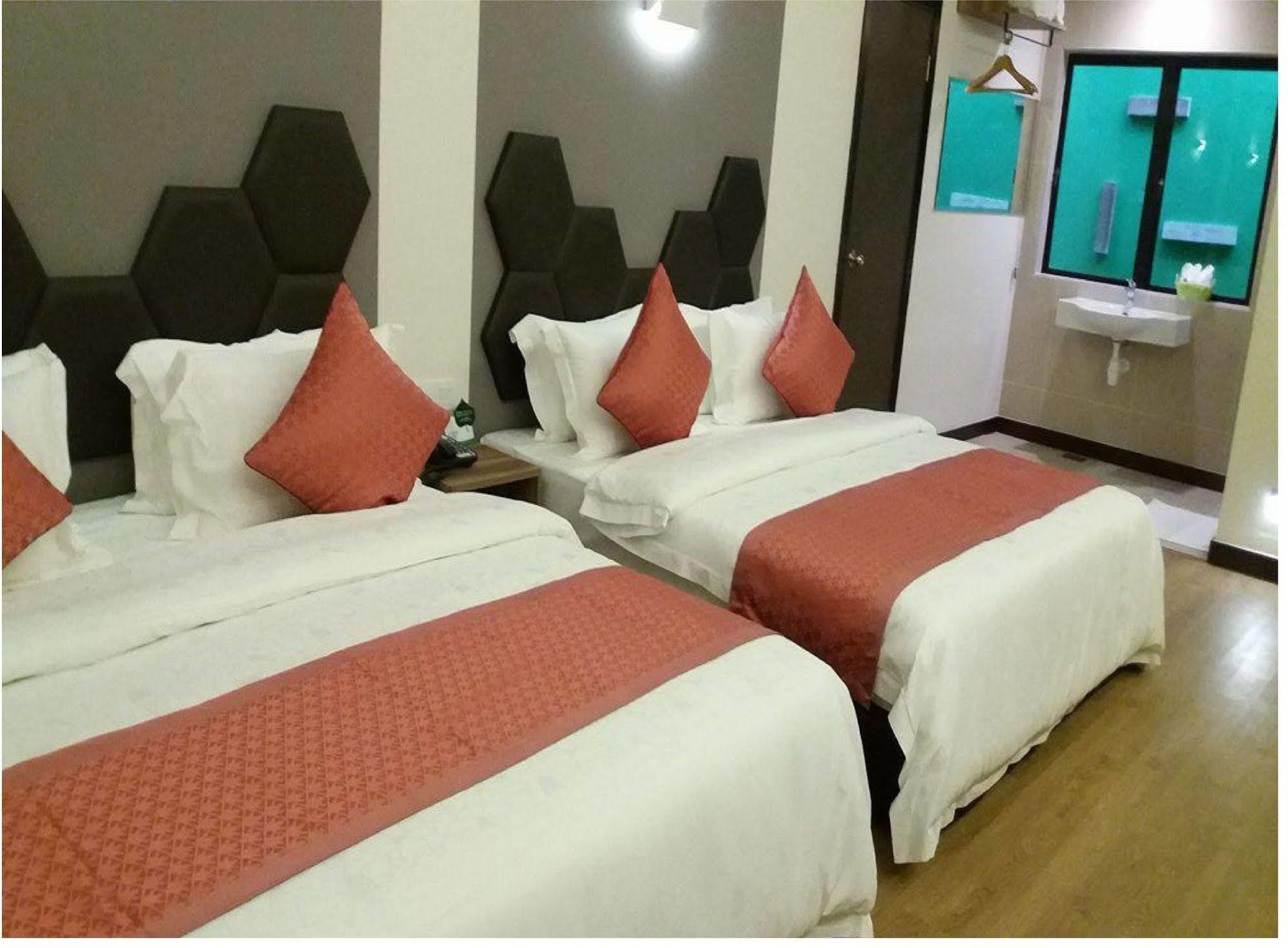 Memoire Hornbill Hotel Kuching Eksteriør billede