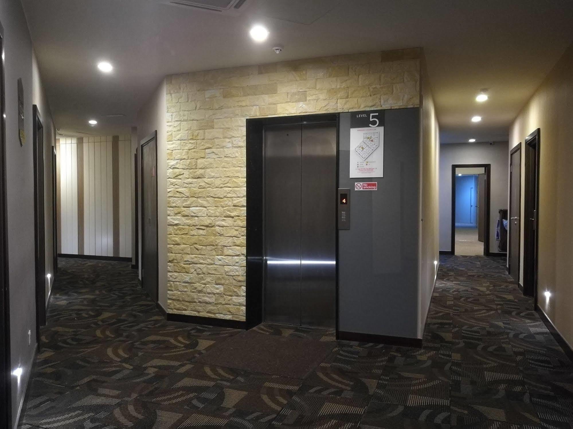 Memoire Hornbill Hotel Kuching Eksteriør billede