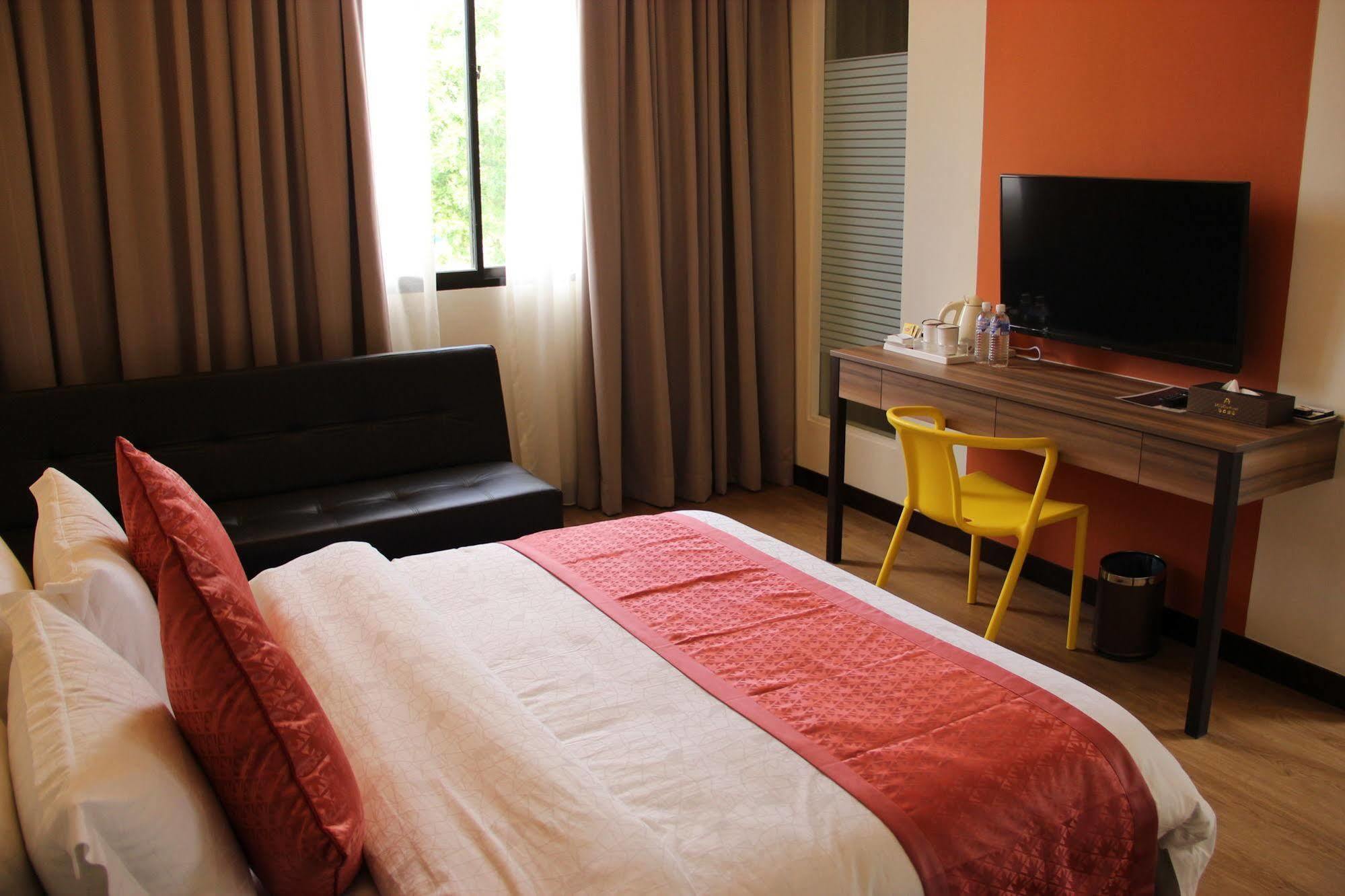 Memoire Hornbill Hotel Kuching Eksteriør billede